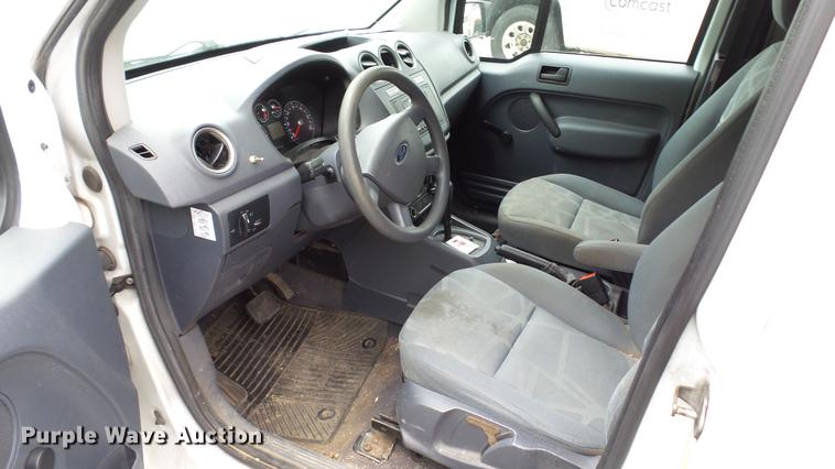 image for item DC5516 2010 Ford Transit Connect van