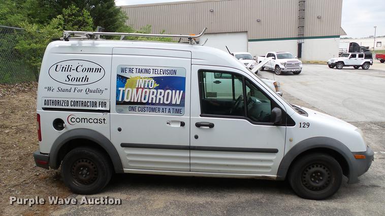 image for item DC5517 2010 Ford Transit Connect van