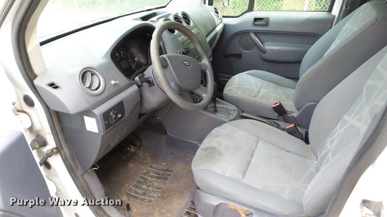image for item DC5517 2010 Ford Transit Connect van