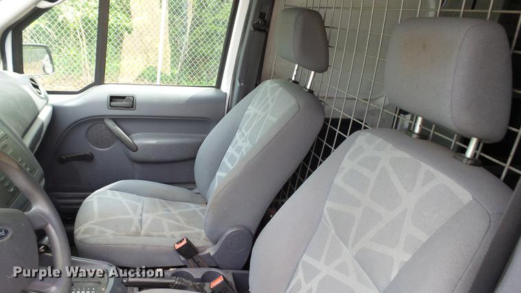 image for item DC5517 2010 Ford Transit Connect van