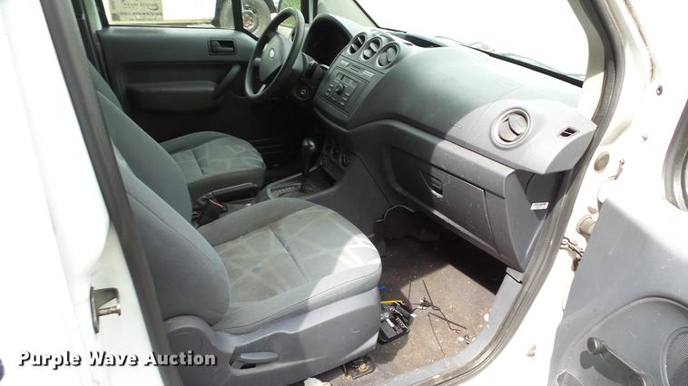 image for item DC5517 2010 Ford Transit Connect van