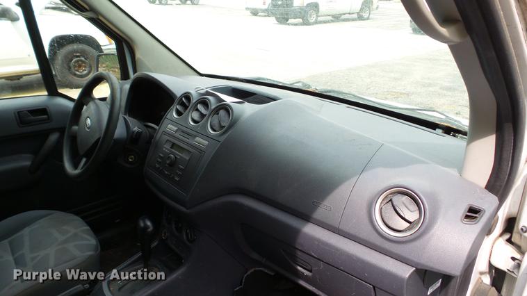 image for item DC5517 2010 Ford Transit Connect van