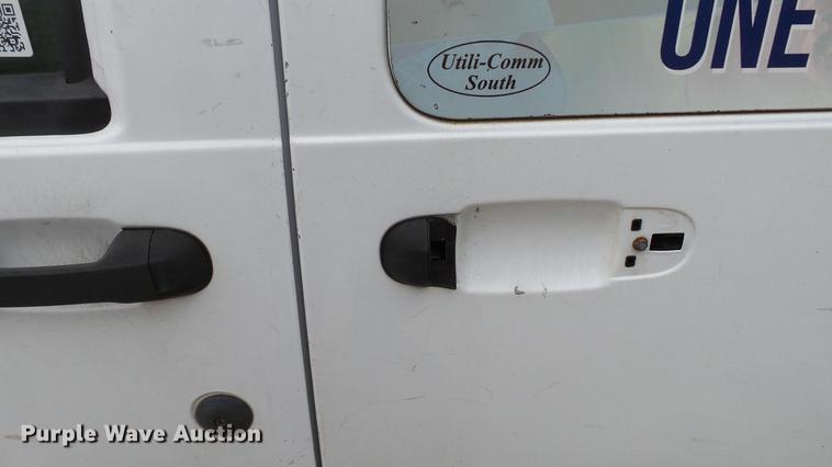 image for item DC5517 2010 Ford Transit Connect van