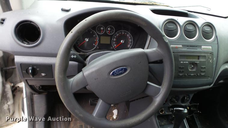 image for item DC5519 2010 Ford Transit Connect XL van