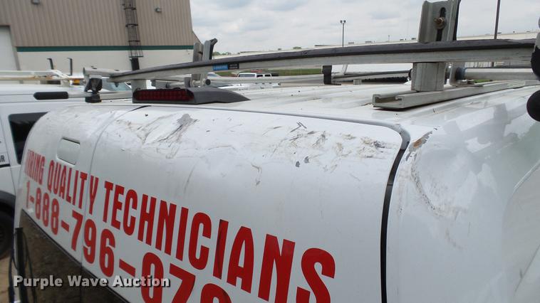 image for item DC5519 2010 Ford Transit Connect XL van