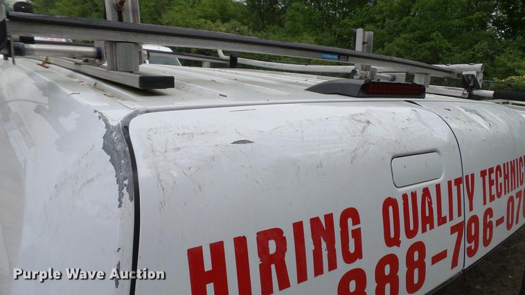 image for item DC5519 2010 Ford Transit Connect XL van