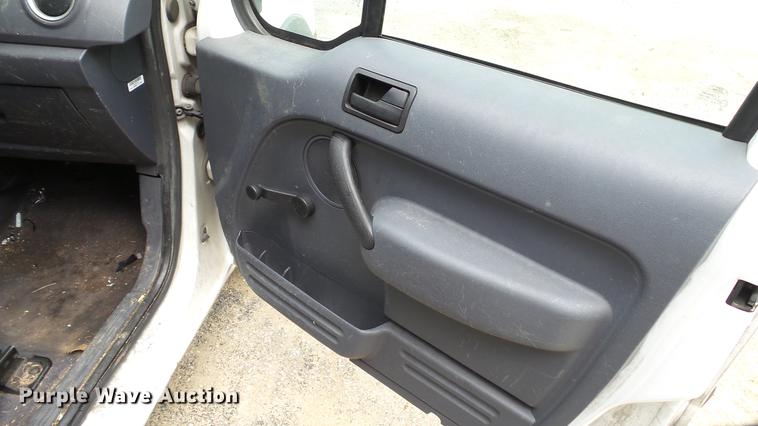 image for item DC5520 2010 Ford Transit Connect van