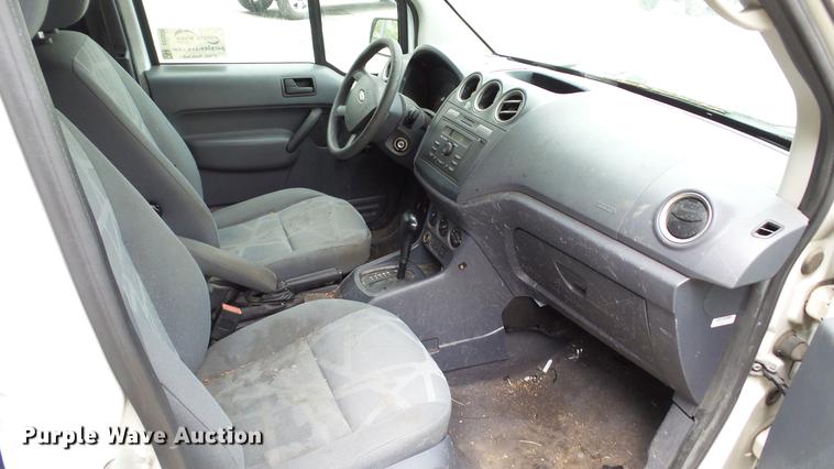 image for item DC5520 2010 Ford Transit Connect van