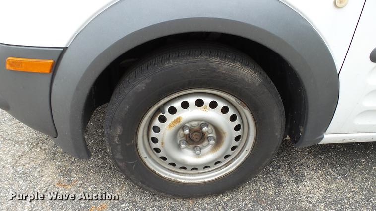 image for item DC5520 2010 Ford Transit Connect van