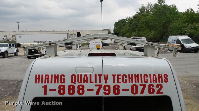 image for item DC5520 2010 Ford Transit Connect van