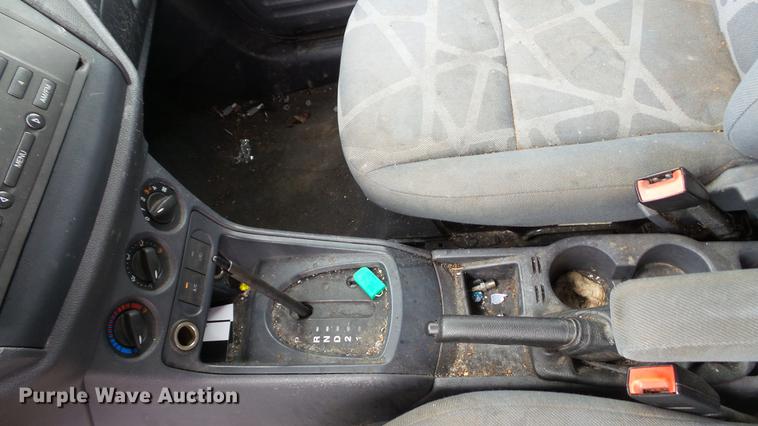 image for item DC5521 2010 Ford Transit Connect van