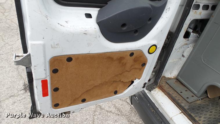 image for item DC5521 2010 Ford Transit Connect van