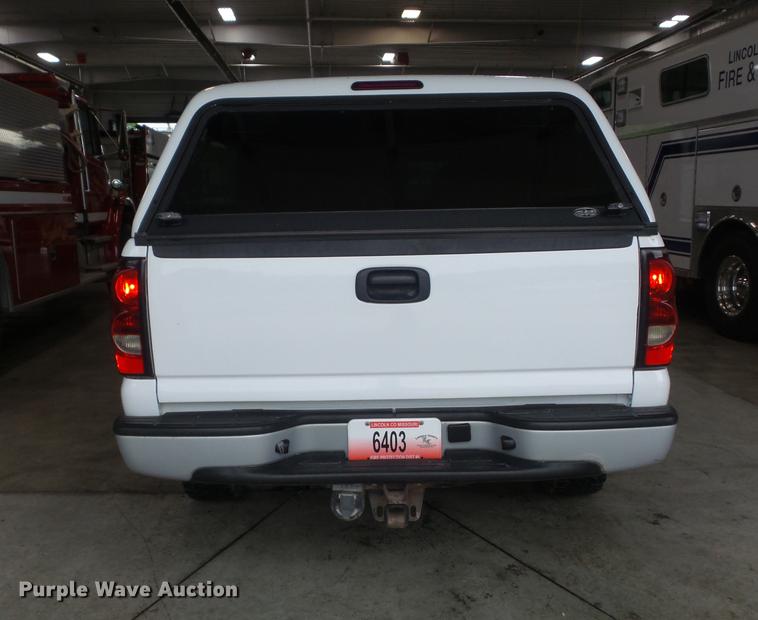 image for item DC7257 2006 Chevrolet Silverado 1500 pickup truck