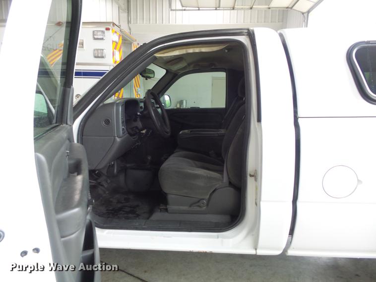 image for item DC7257 2006 Chevrolet Silverado 1500 pickup truck