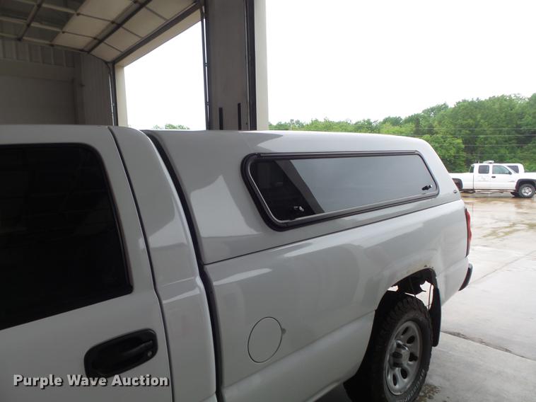 image for item DC7257 2006 Chevrolet Silverado 1500 pickup truck