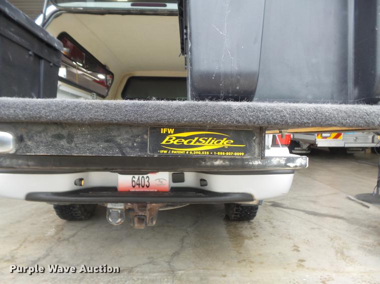 image for item DC7257 2006 Chevrolet Silverado 1500 pickup truck