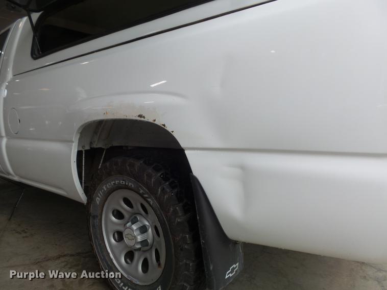 image for item DC7257 2006 Chevrolet Silverado 1500 pickup truck