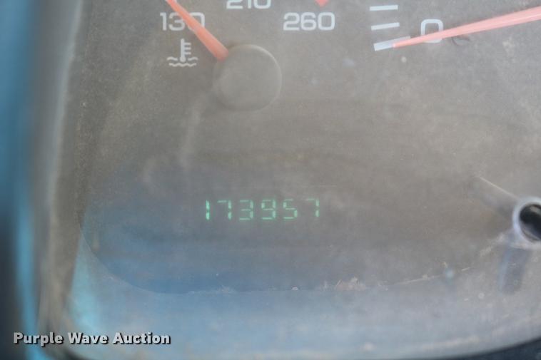 image for item DC7543 2001 Dodge Ram 1500 pickup truck