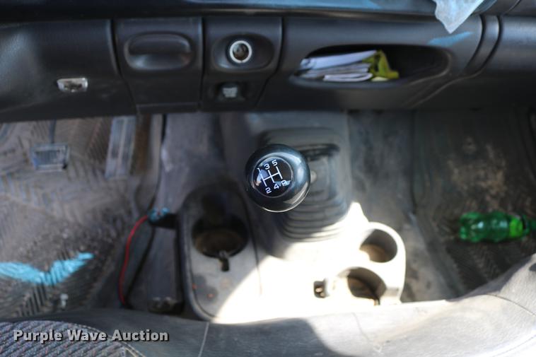 image for item DC7543 2001 Dodge Ram 1500 pickup truck