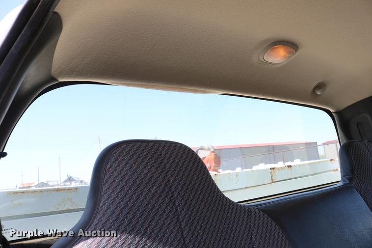 image for item DC7543 2001 Dodge Ram 1500 pickup truck