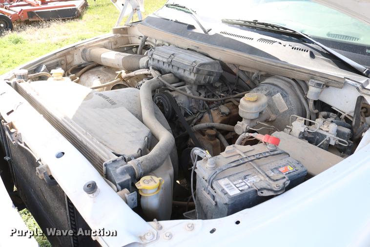 image for item DC7543 2001 Dodge Ram 1500 pickup truck