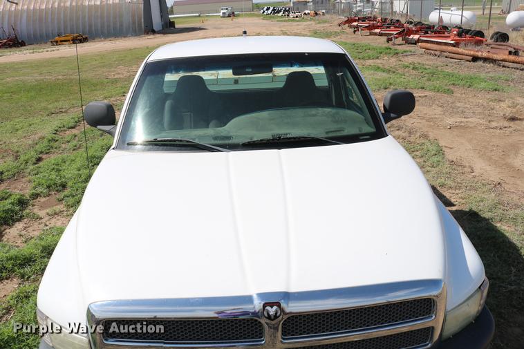 image for item DC7543 2001 Dodge Ram 1500 pickup truck