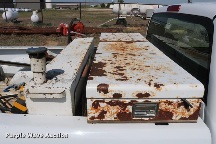 image for item DC7543 2001 Dodge Ram 1500 pickup truck