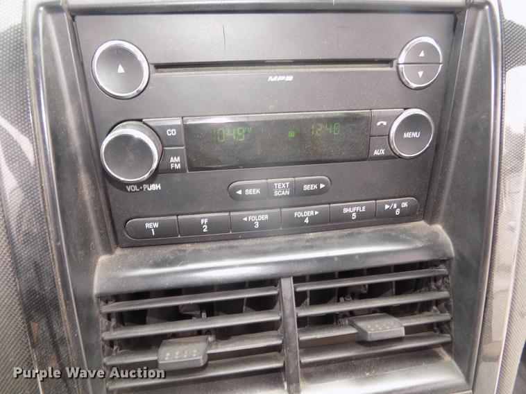 image for item DD2751 2008 Ford Explorer XLT SUV