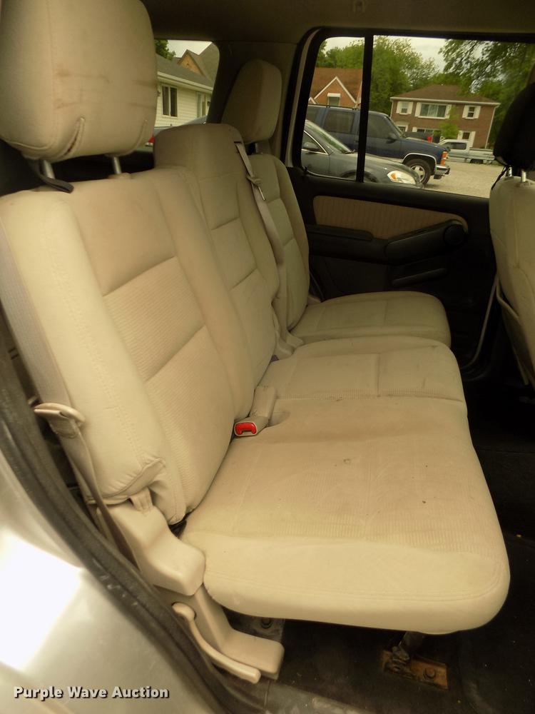 image for item DD2751 2008 Ford Explorer XLT SUV