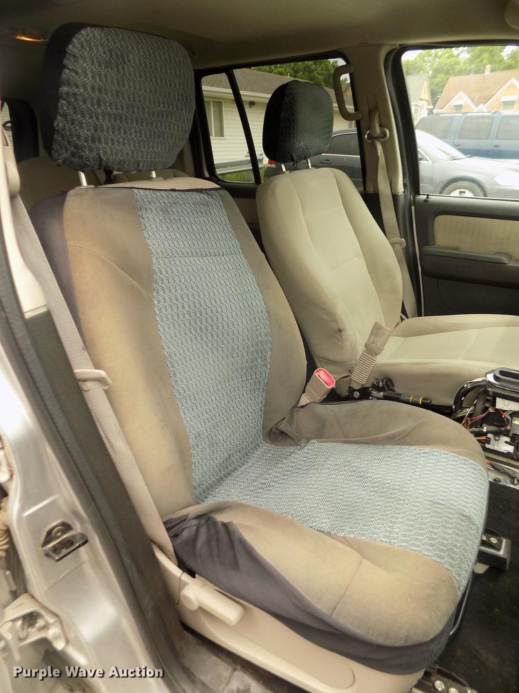 image for item DD2751 2008 Ford Explorer XLT SUV