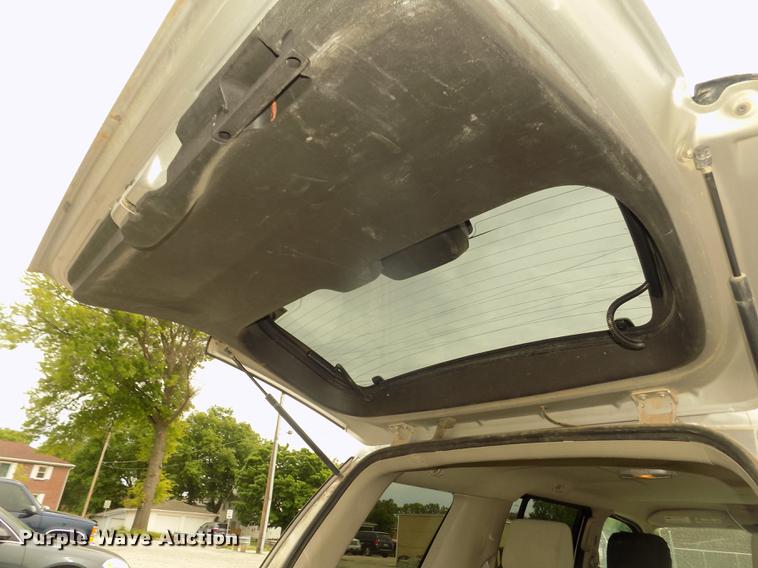 image for item DD2751 2008 Ford Explorer XLT SUV