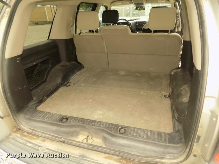 image for item DD2751 2008 Ford Explorer XLT SUV