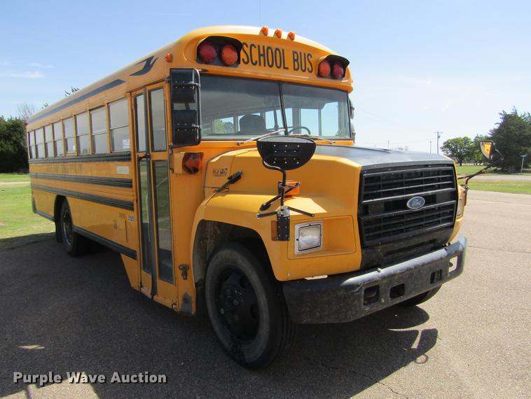 image for item DD5668 1994 Ford B700 Blue Bird school bus