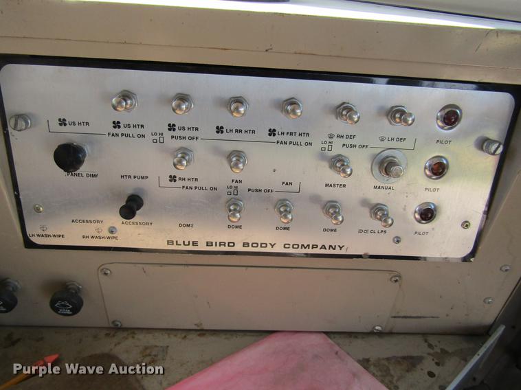 image for item DD5668 1994 Ford B700 Blue Bird school bus