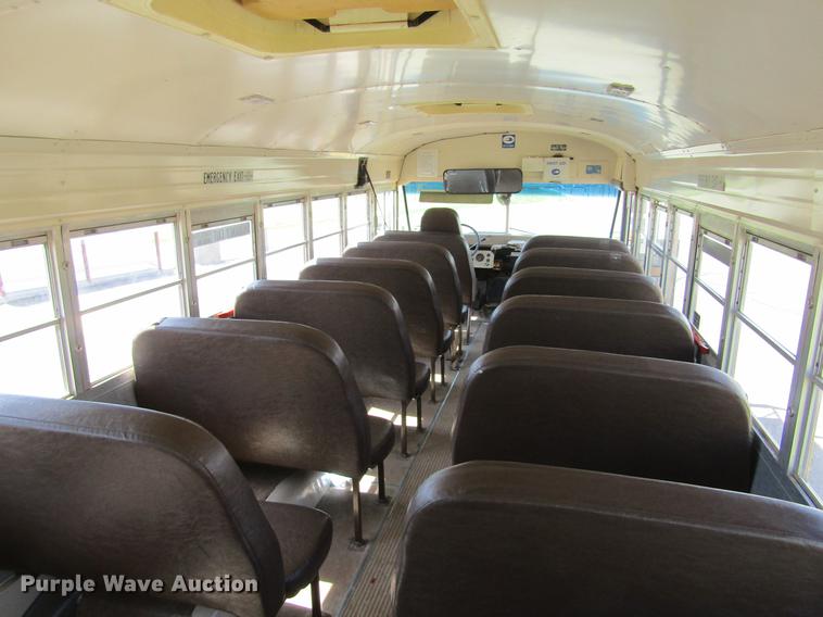 image for item DD5668 1994 Ford B700 Blue Bird school bus