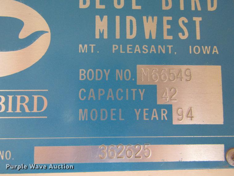 image for item DD5668 1994 Ford B700 Blue Bird school bus