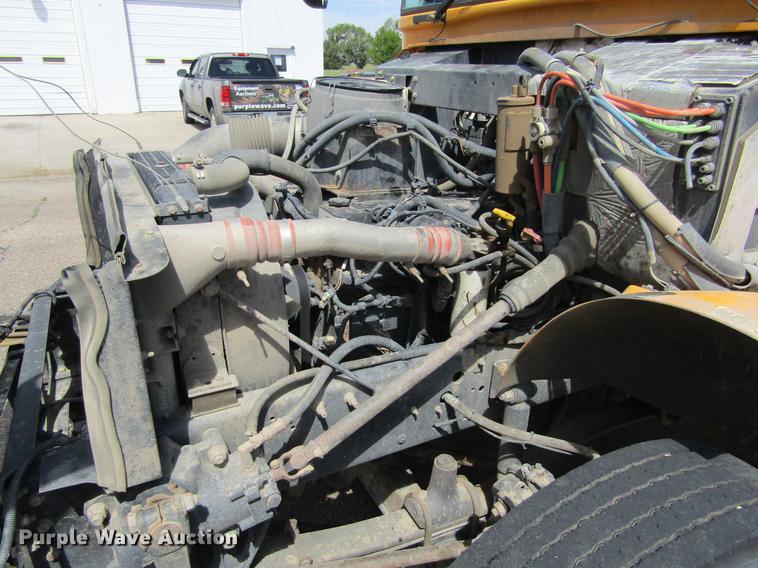 image for item DD5669 2008 Blue Bird Vision school bus