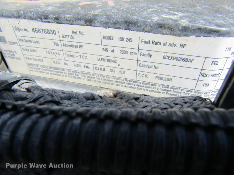 image for item DD5669 2008 Blue Bird Vision school bus