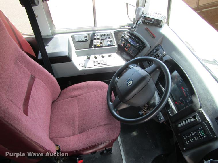 image for item DD5669 2008 Blue Bird Vision school bus