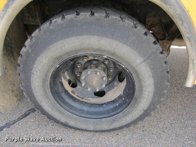 image for item DD5669 2008 Blue Bird Vision school bus