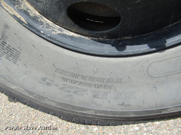 image for item DD5669 2008 Blue Bird Vision school bus