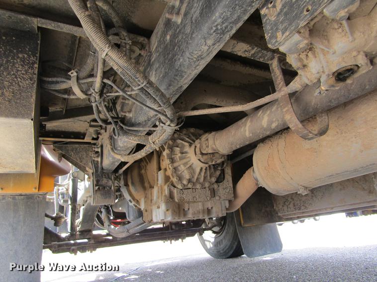 image for item DD5669 2008 Blue Bird Vision school bus