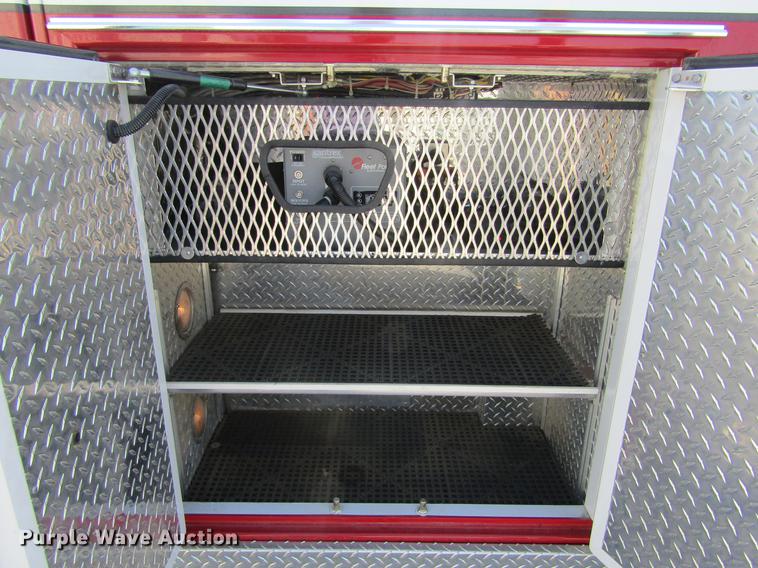 image for item DD5683 2003 Ford Econoline E450 Super Duty ambulance