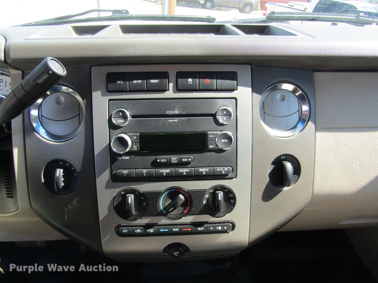 image for item DD5703 2009 Ford Expedition XLT SUV