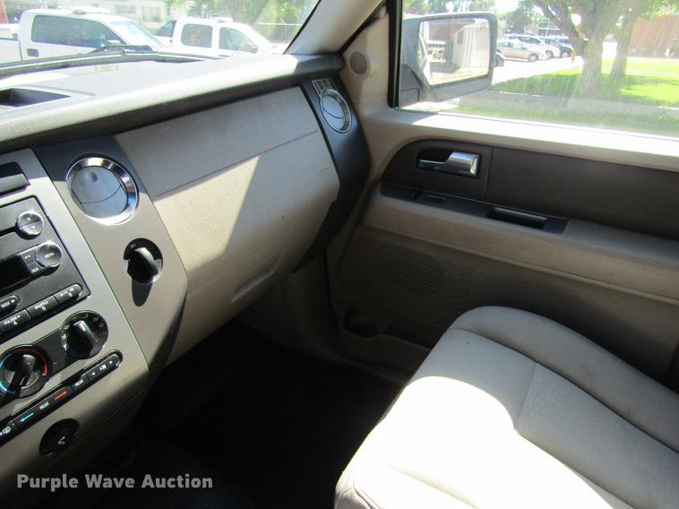 image for item DD5703 2009 Ford Expedition XLT SUV
