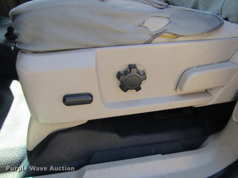 image for item DD5703 2009 Ford Expedition XLT SUV