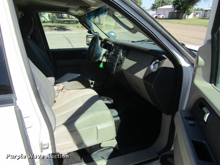 image for item DD5703 2009 Ford Expedition XLT SUV