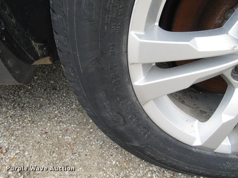 image for item DD7472 2011 Chevrolet Equinox SUV