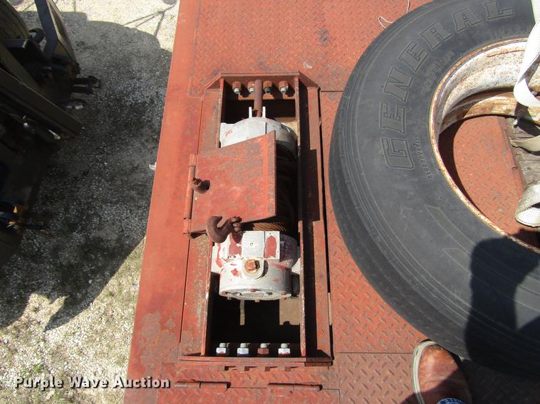 image for item DD7475 1997 Trail-Eze DHT7048 equipment trailer