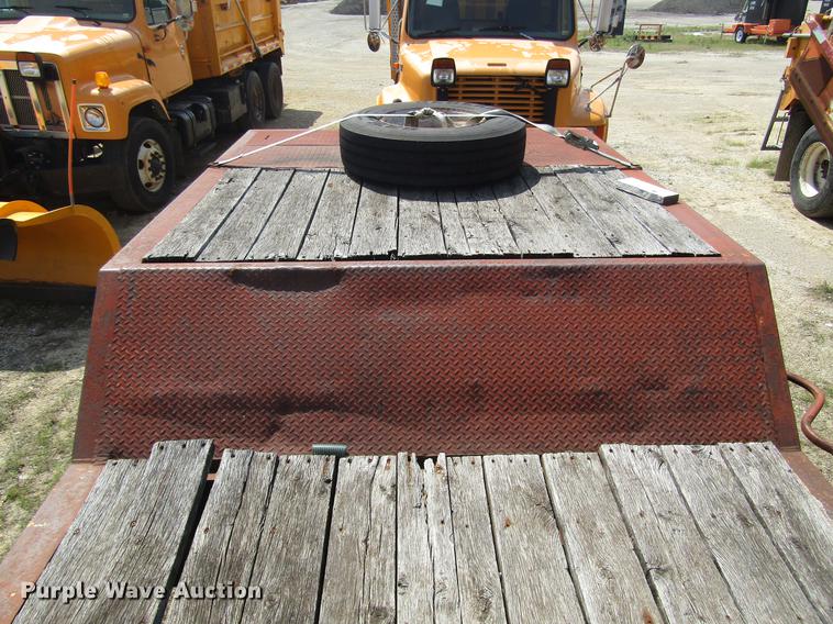 image for item DD7475 1997 Trail-Eze DHT7048 equipment trailer